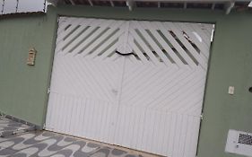 Linda casa novinha